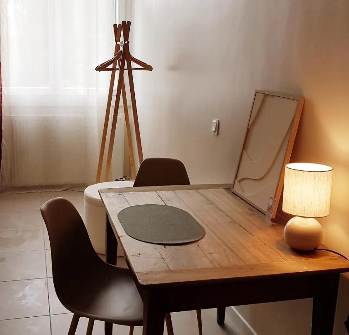 La Maison, Studio Ou Appartement T3 Avec Parc Arbore Villefranche-de-Rouergue France
