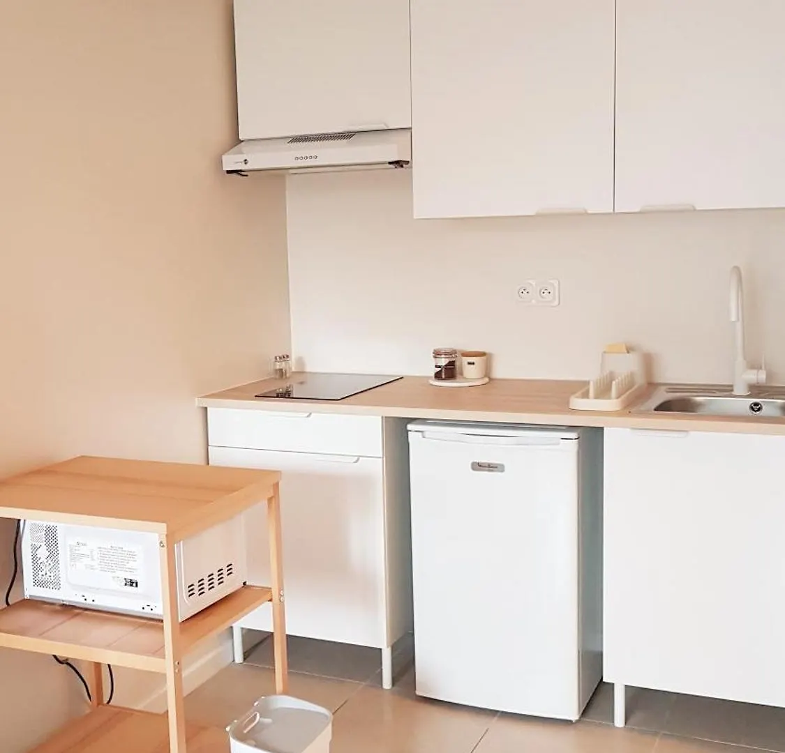 La Maison, Studio Ou Appartement T3 Avec Parc Arbore Villefranche-de-Rouergue 0*,  France